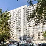 Central Warsaw Apartment - Great Location-City Center - Zelazna